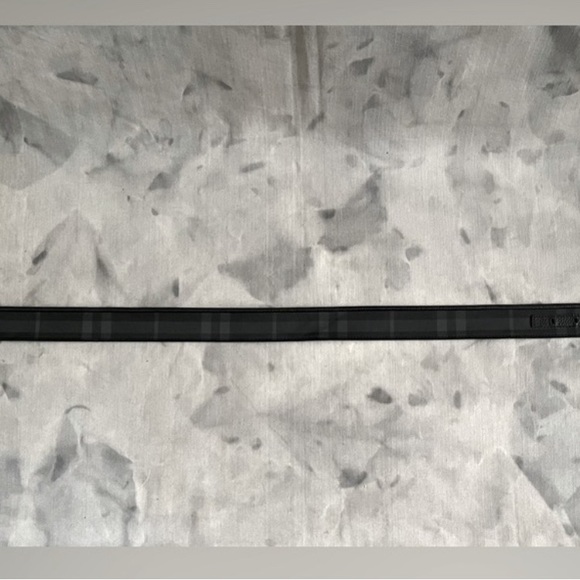 Burberry Tartan Belt - Picture 6 of 7